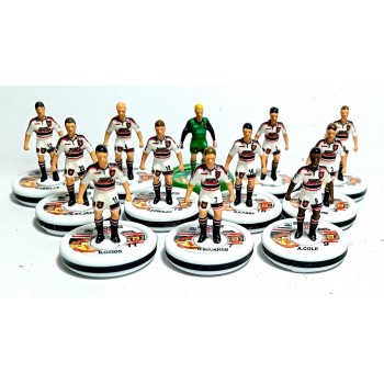 Subbuteo Andrew Table Soccer Manchester United away kit 1998-99 on WSB Professional bases